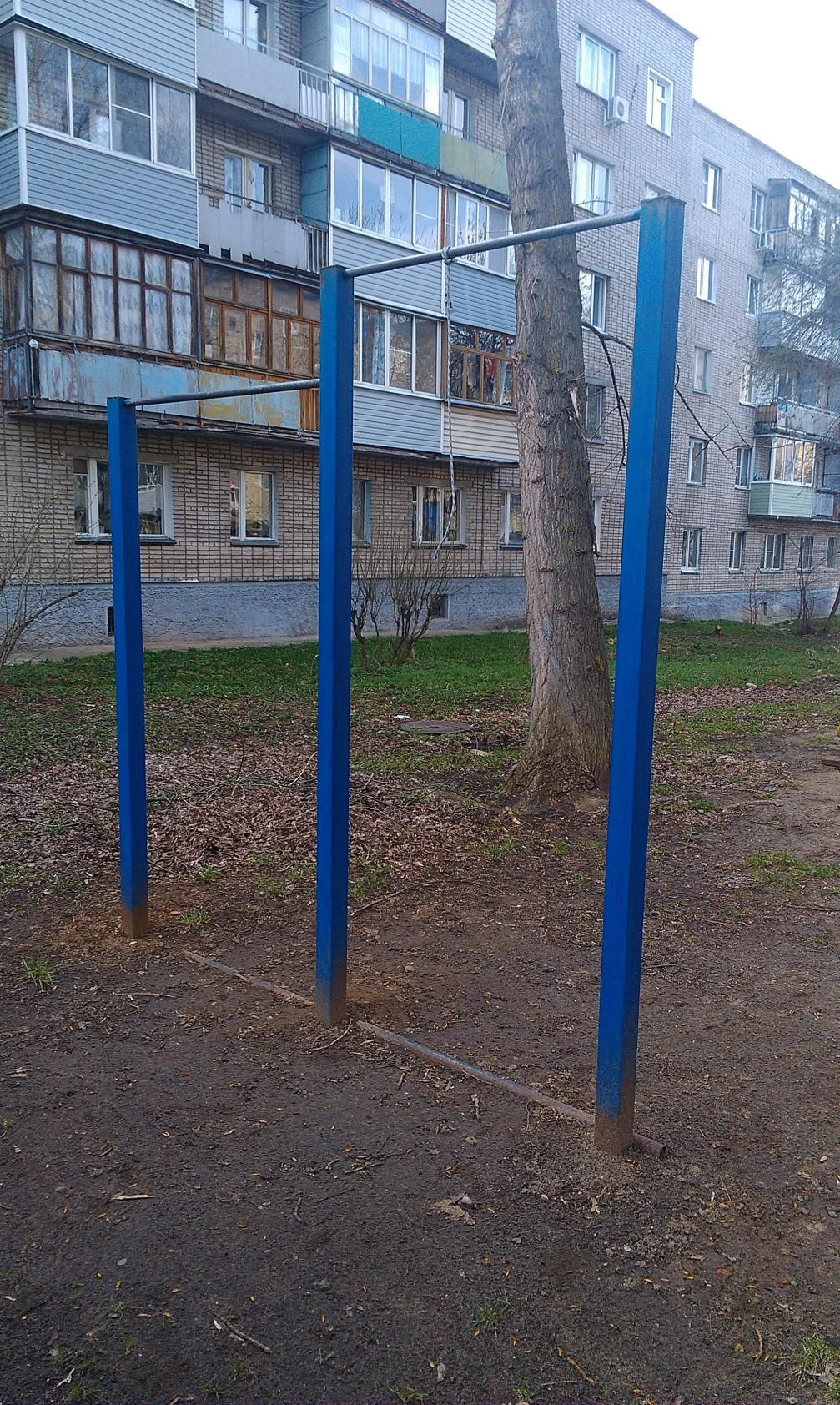 Outdoor Gym - Vladimir - Vladimir - Street Workout Park - АЗС «SunPetrol» - Russia - Spot
