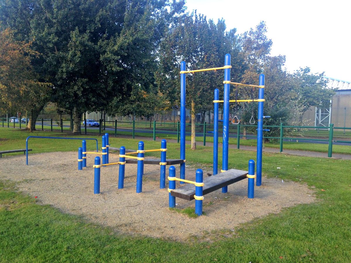 Outdoor Gym - Dublin - Dublin - Street Workout Park - West County Hotel - Ireland - Spot