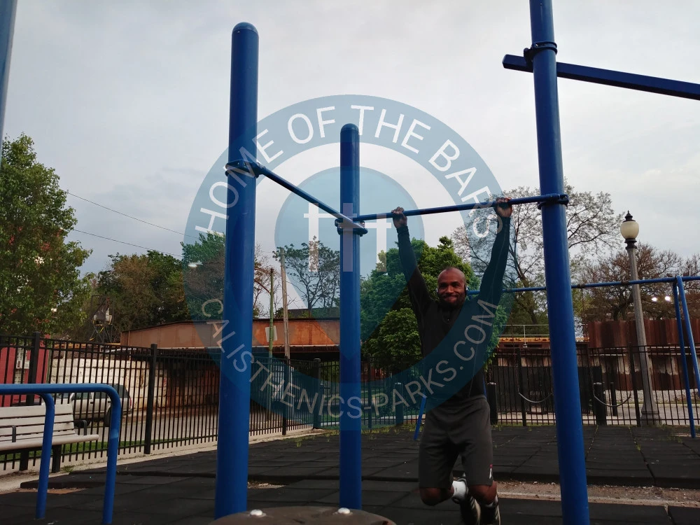Calisthenics park in 2221, South Lawndale Avenue, Little Village, South Lawndale, Chicago, Cook County, Illinois, 60623, United States