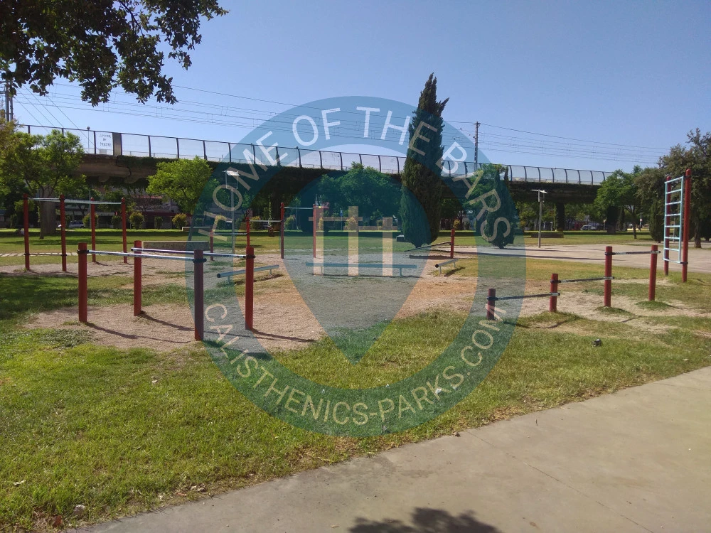 Jerez de la Frontera - Outdoor Exercise Gym - Calle César Vallejo - Spain - Spot