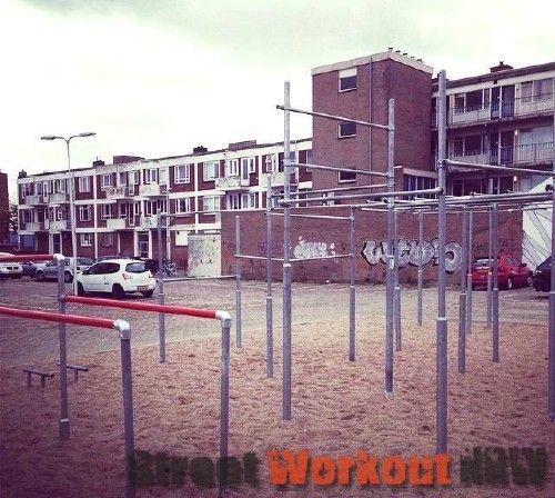 Outdoor Gym - Alphen aan den Rijn - Alphen aan den Rijn - Calisthenics Park - Hooftstraat - Netherlands - Spot