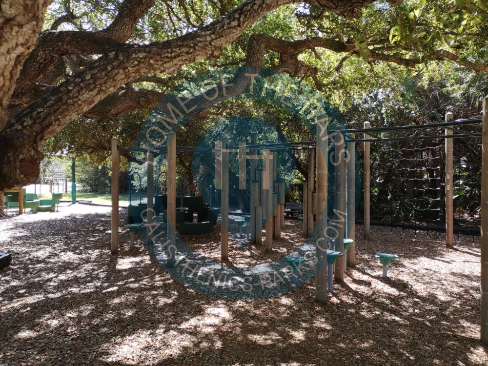 Calisthenics Stations - Satellite Beach - Gleason Park Fitness stations - countries. - Spot