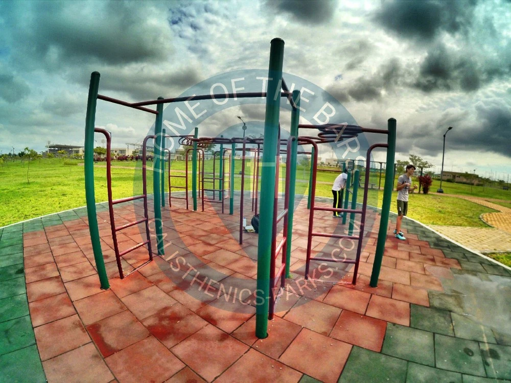 Guayaquil - Calisthenics Park - Parque Samanes - Ecuador - Spot