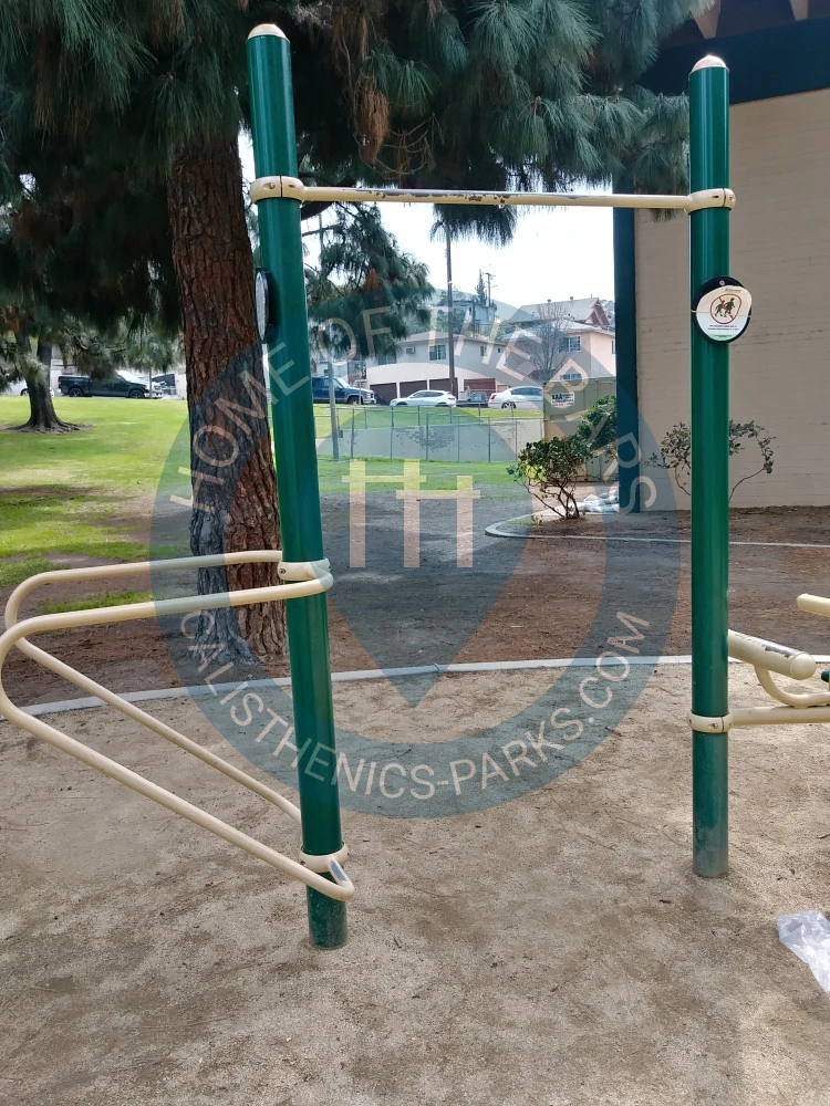 Los Angeles - Outdoor exercise gym - Eugene A. Obregon Park - United States - Spot