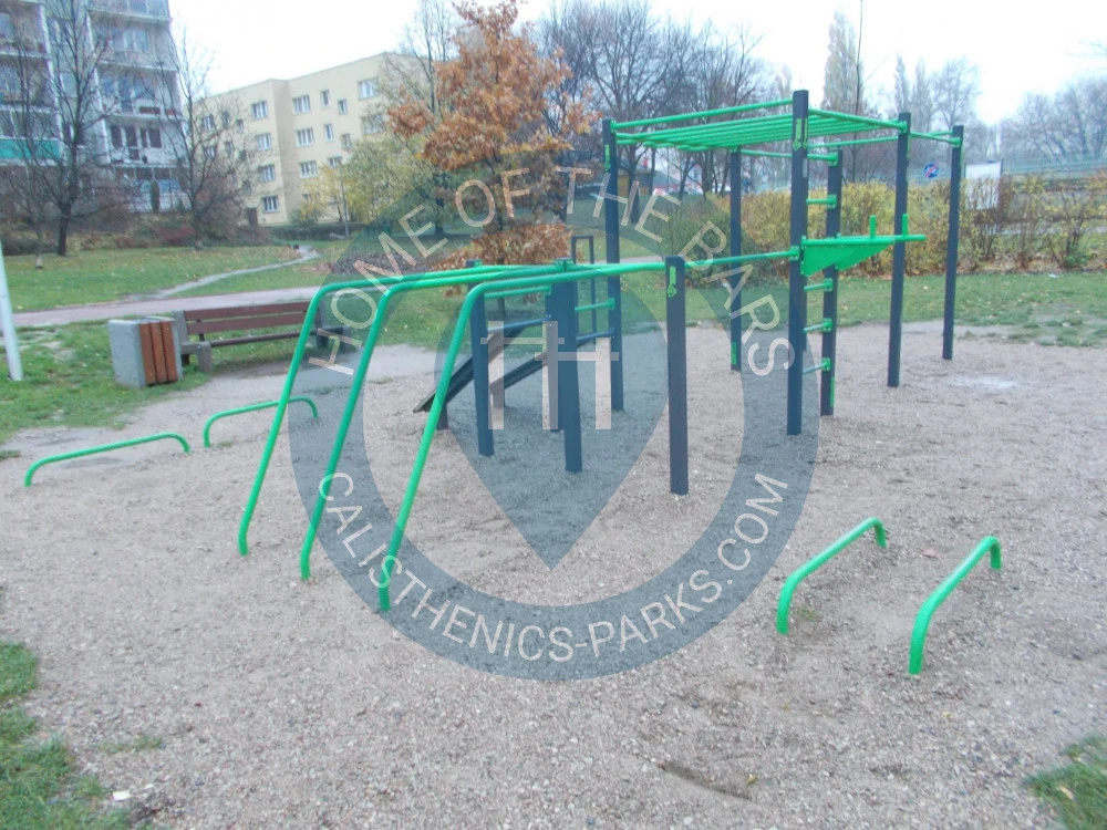 Warsaw - Street Workout Equipment - Kopa Cwila - Poland - Spot