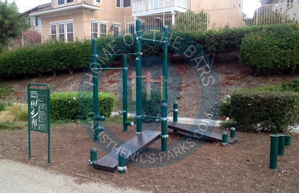 Signal Hill (California)  - Outdoor Fitnes Station - Panorama Drive - United States - Spot