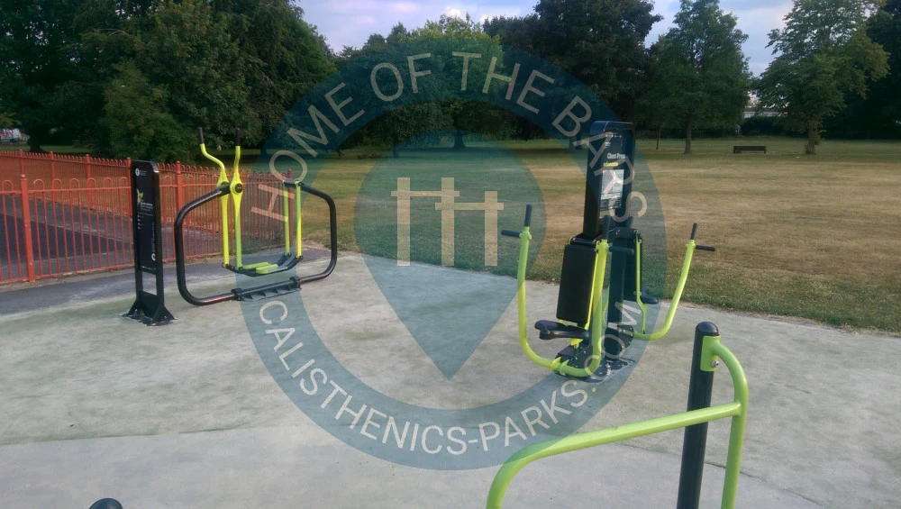 Calisthenics park in Gibbins Rd / Lodge Hill Rd, Gibbins Road, Bournbrook, Selly Oak, Birmingham, West Midlands Combined Authority, England, B29 6QR, United Kingdom