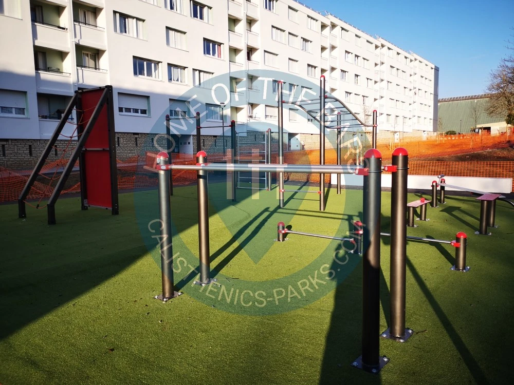 Calisthenics park in 6, Rue René Caille, Cholet, Maine-et-Loire, Pays de la Loire, France métropolitaine, 49300, France