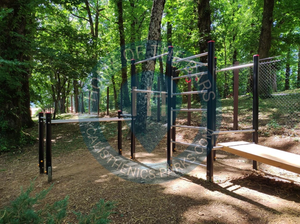 Calisthenics park in Strada Provinciale ex SS19 delle Calabrie, Nemoli, Potenza, Basilicata, Italia