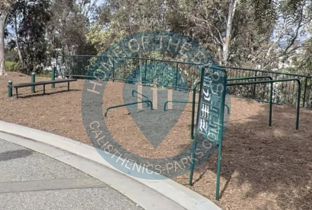 Outdoor Pull Up Bars - Signal Hill - Hilltop Park Outdoor Gym - United States - Spot
