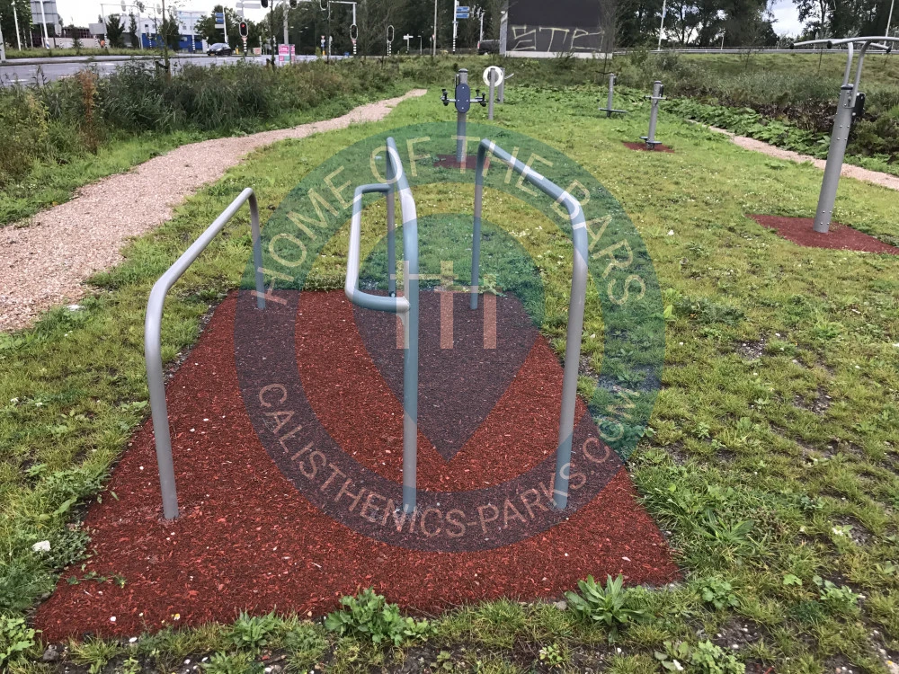 Calisthenics park in Starbucks, 19, Vrijenbanselaan, Rijswijk Zuid, 't Haantje, Rijswijk, Zuid-Holland, Nederland, 2289 EX, Nederland