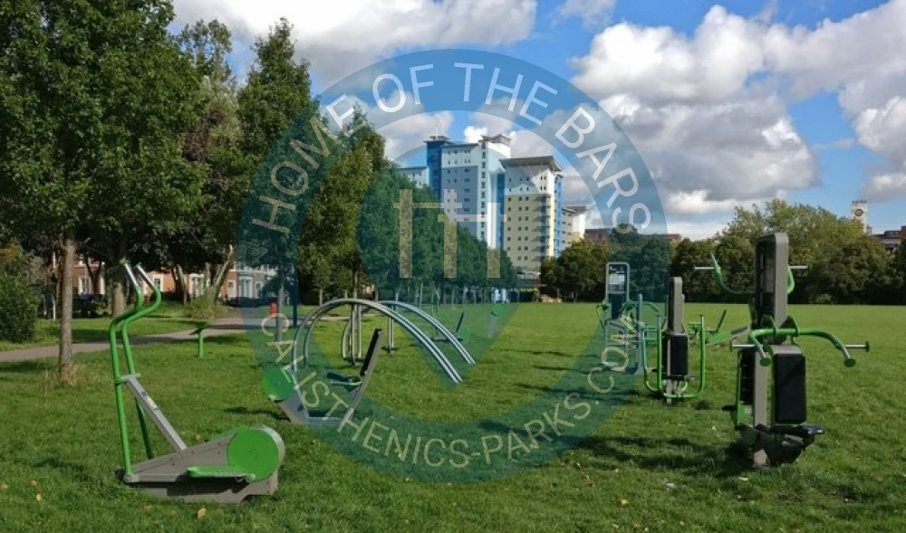 Fitness Trail - Leicester - Outdoor Gym Nelson Mandela Park - United Kingdom - Spot