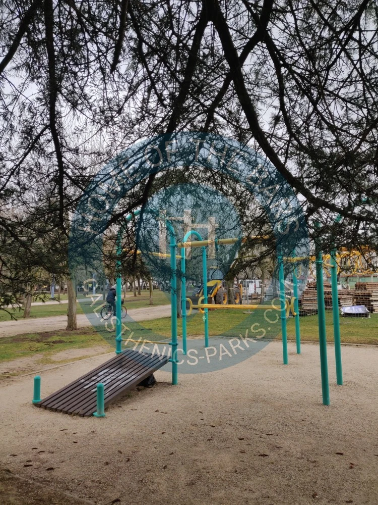 Calisthenics Facility - León - Outdoor Gym La Granja - Spain - Spot