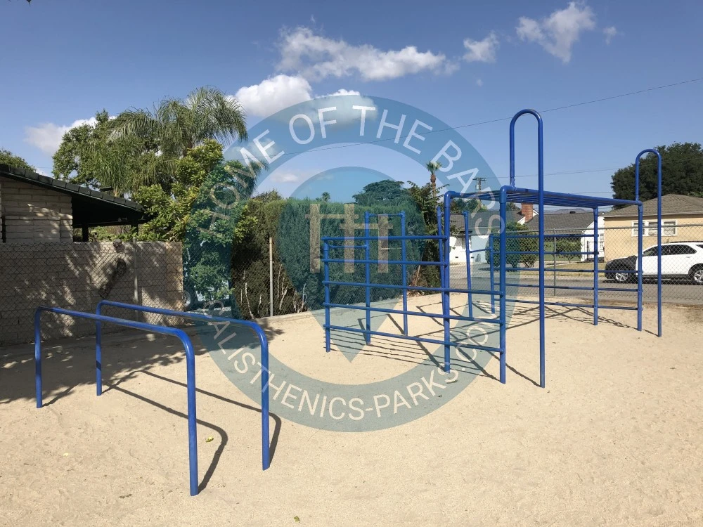 Outdoor Pull Up Bars - San Fernando - Outdoor Fitness Life Center Playground - United States - Spot