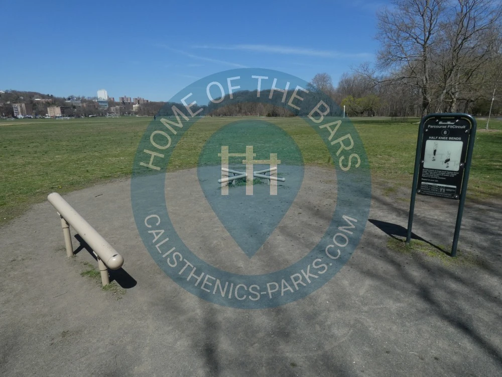 Outdoor Gym - New York City - Van Courtlandt Park Outdoor Gym - United States - Spot