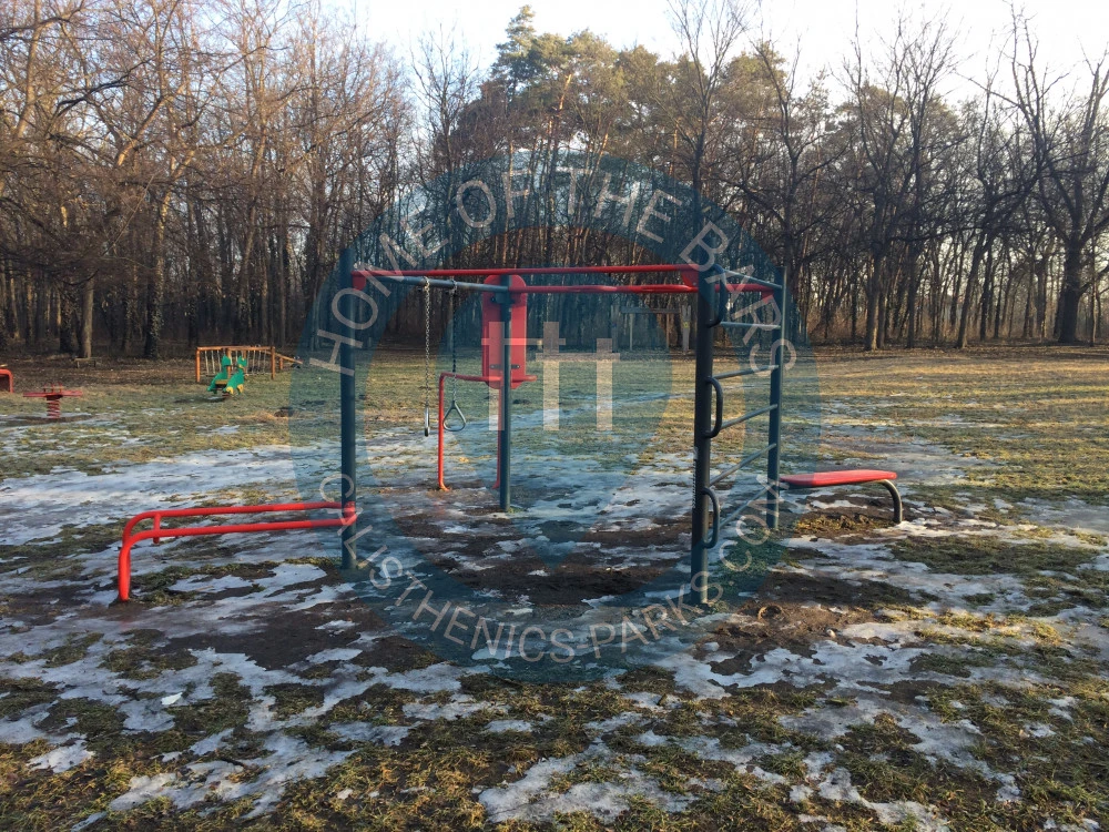 Göd - Calisthenics Equipment - Marignane tér - Hungary - Spot