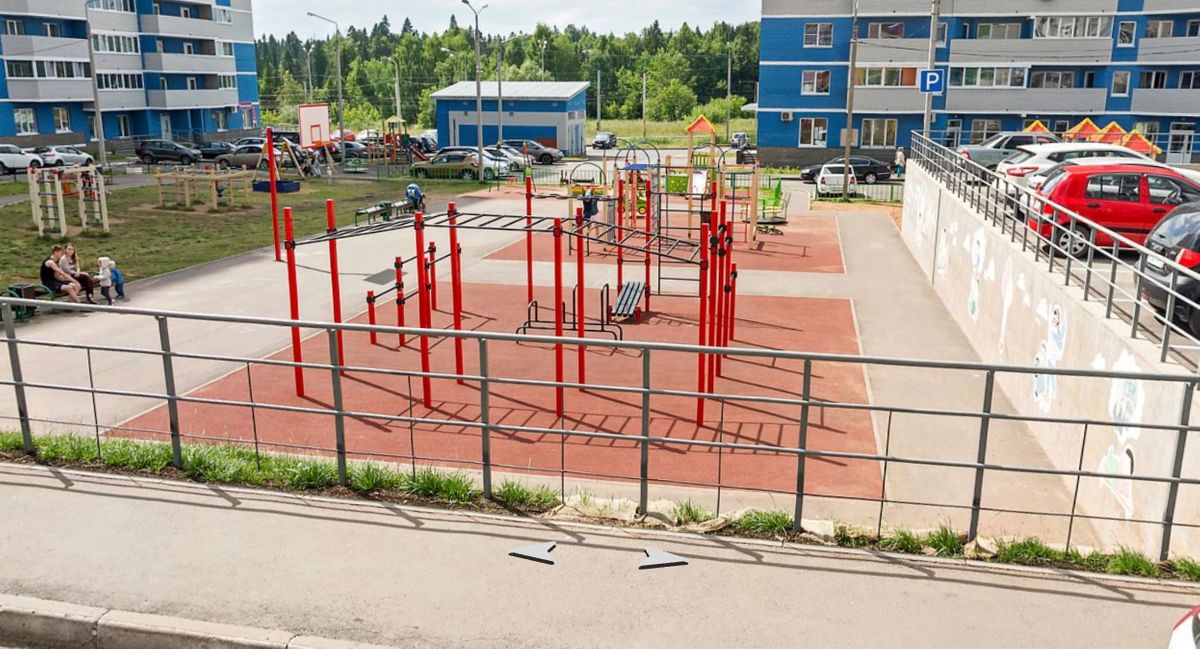 Outdoor Gym - Izhevsk - Izhevsk - Street Workout Park - Санаторий-профилакторий Ижнефтемаш - Russia - Spot