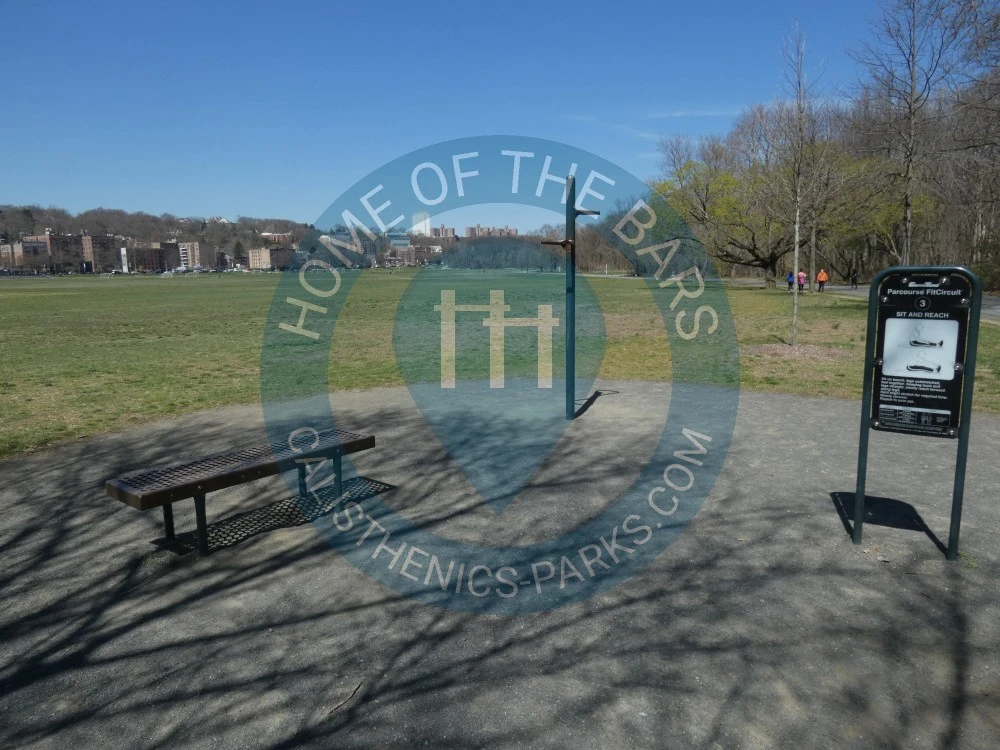 Calisthenics park in John Muir Trail, Bronx County, The Bronx, City of New York, New York, United States