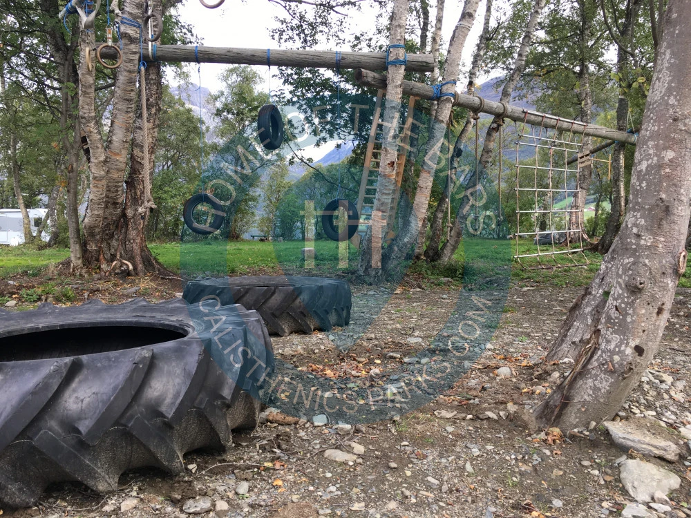 Calisthenics park in Bøaflata, Nørdre Bergji, Vang, Innlandet, Norge