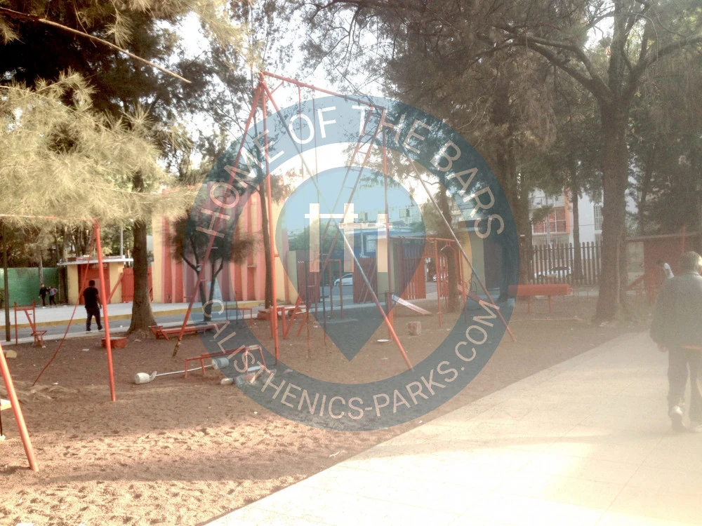 Mexico City - Outdoor Exercise Gym - Deportivo Gral. Plutarco Elias Calles - Mexico - Spot