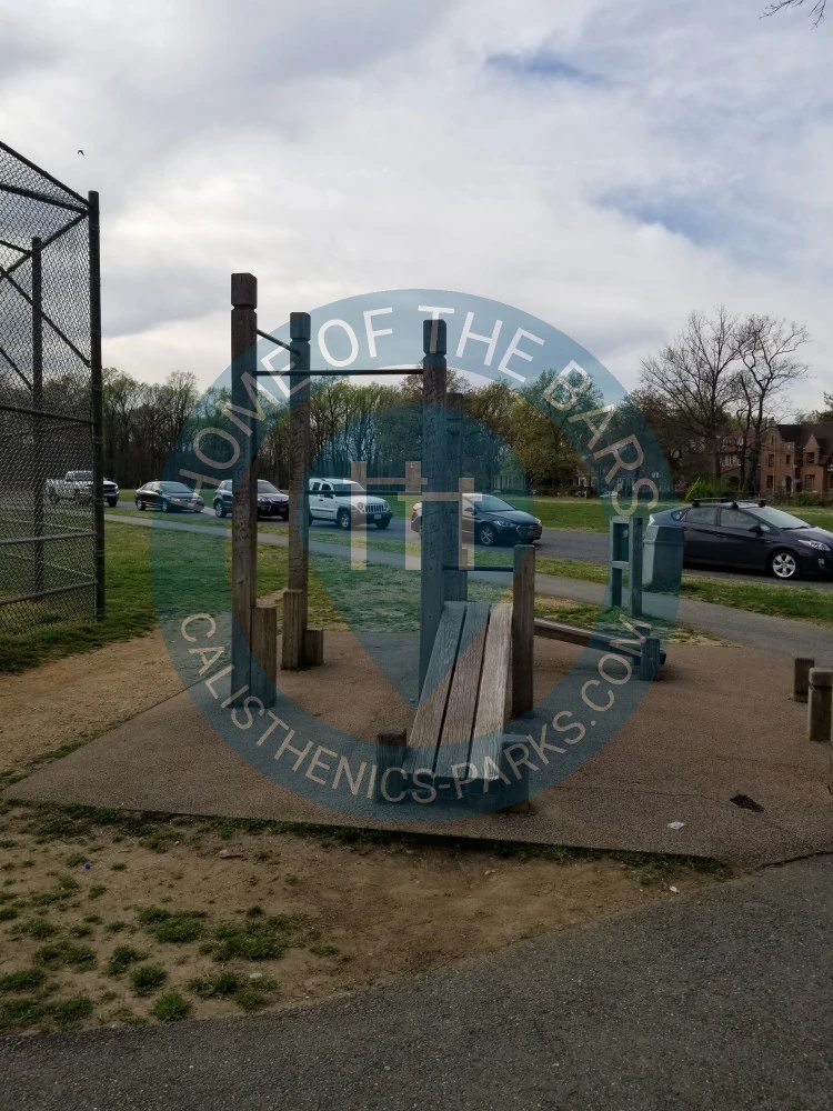 Washington - Calisthenics Stations - Carter Barron Ampitheatre - United States - Spot