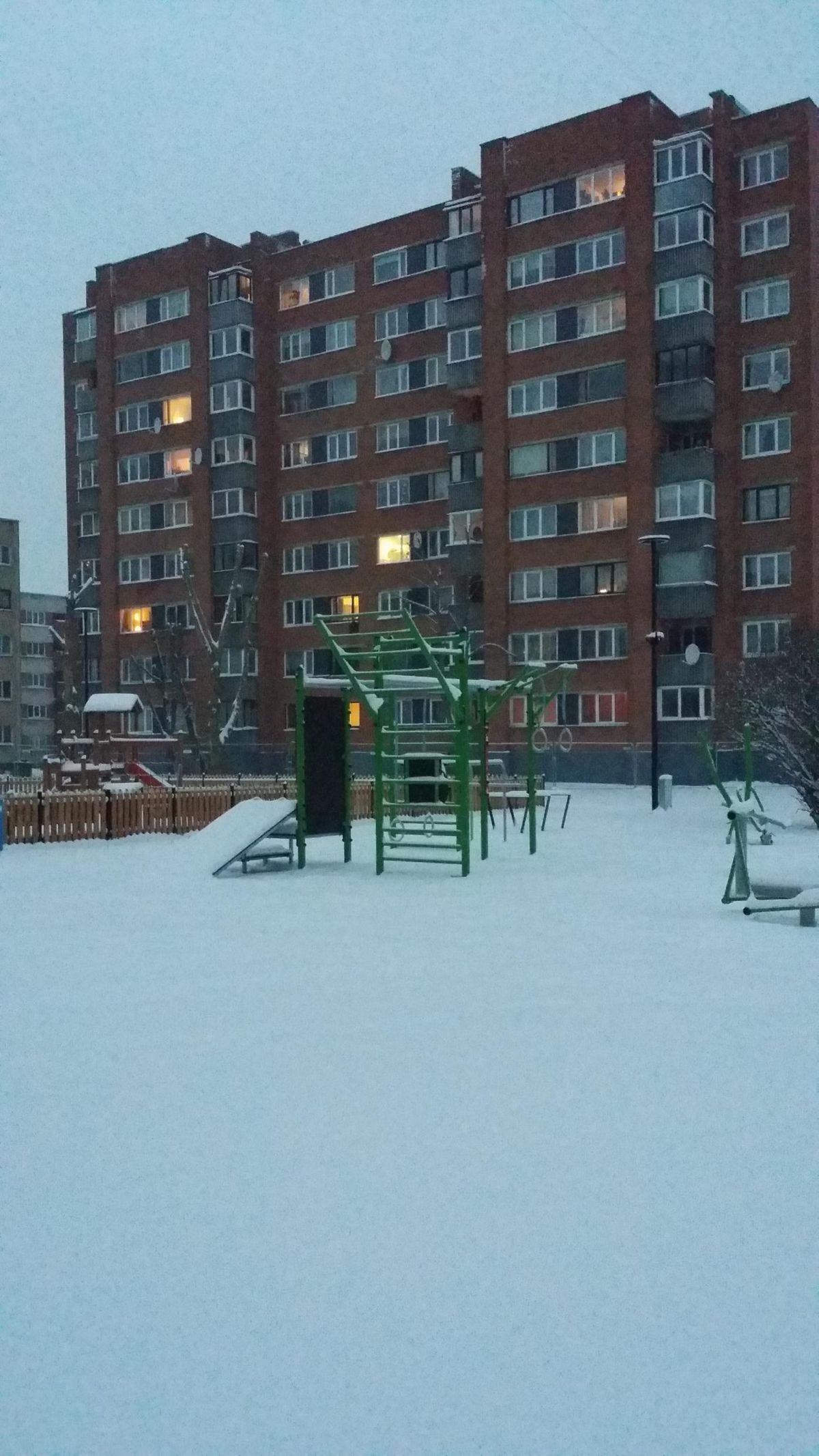 Outdoor Gym - Kohtla-Järve - Kohtla-Järve - Outdoor Gym - Olevi Tänav - Estonia - Spot