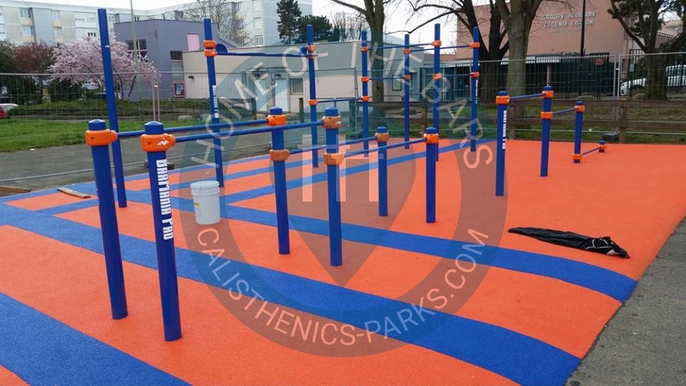 Vitry-sur-Seine - Street Workout Park - Barmania.PRO - France - Spot