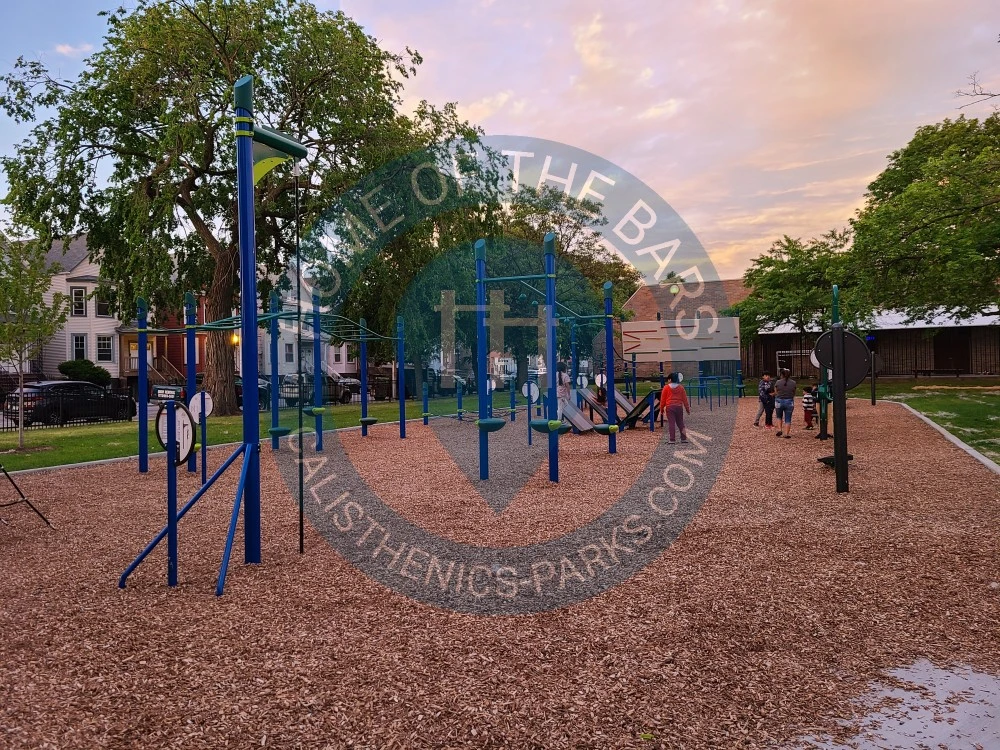 Calisthenics park in Diversey & Springfield WB, West Diversey Avenue, Pennock, Logan Square, Chicago, Jefferson Township, Cook County, Illinois, 60641, United States