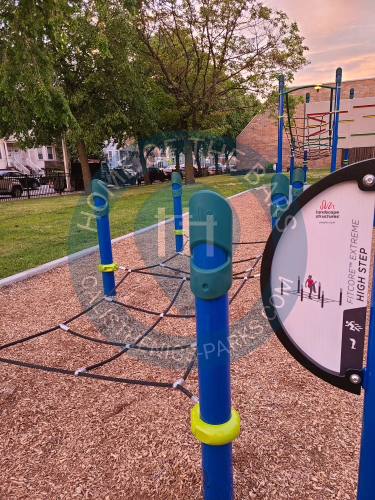 Calisthenics park in Diversey & Springfield WB, West Diversey Avenue, Pennock, Logan Square, Chicago, Jefferson Township, Cook County, Illinois, 60641, United States