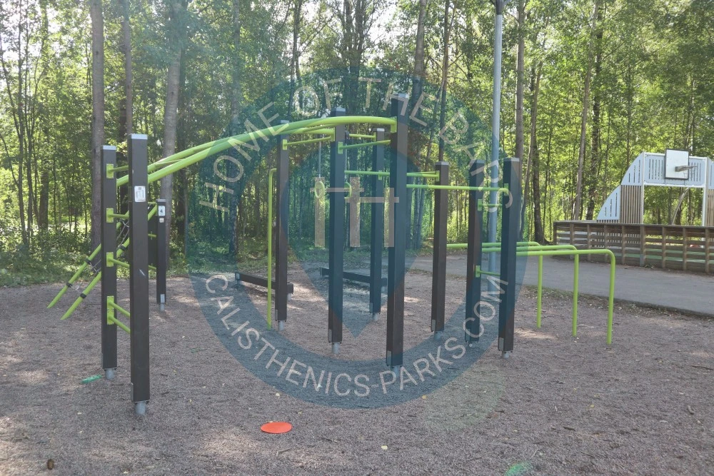 Calisthenics Facility - Espoo - Tuuliniityn outdoor fitness station 1 - Finland - Spot