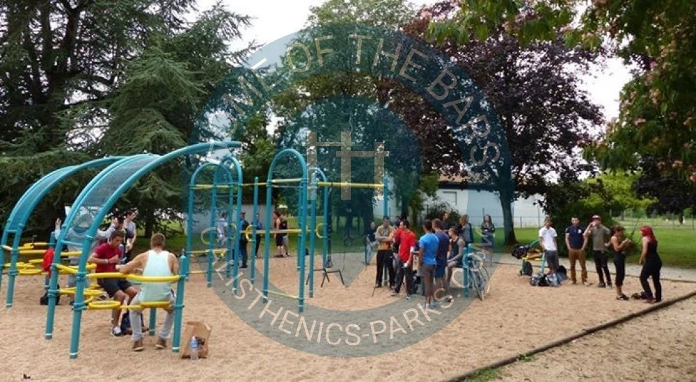 Saintes - Calisthenics Park - Parc Pierre Mendes France - France - Spot