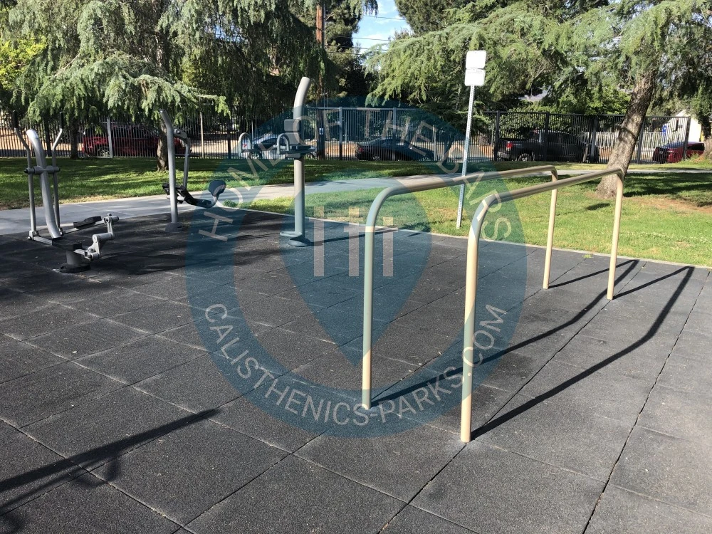 Calisthenics Stations - Sylmar - Calisthenics Gym Sylmar Park - United States - Spot