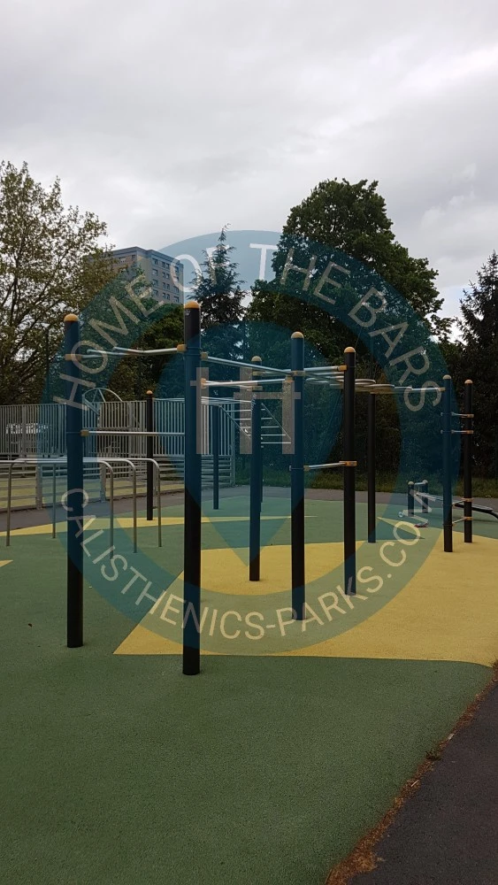 Outdoor Gym - Montreuil - Rue Hoche Montreuil Transalp - France - Spot