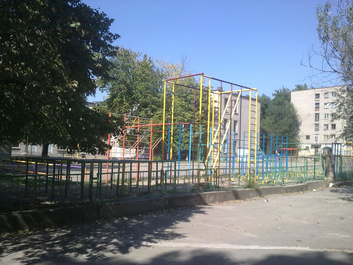 Outdoor Gym - Zaporizhzhya - Zaporizhzhya - Street Workout Park - Украинская 6А - Ukraine - Spot