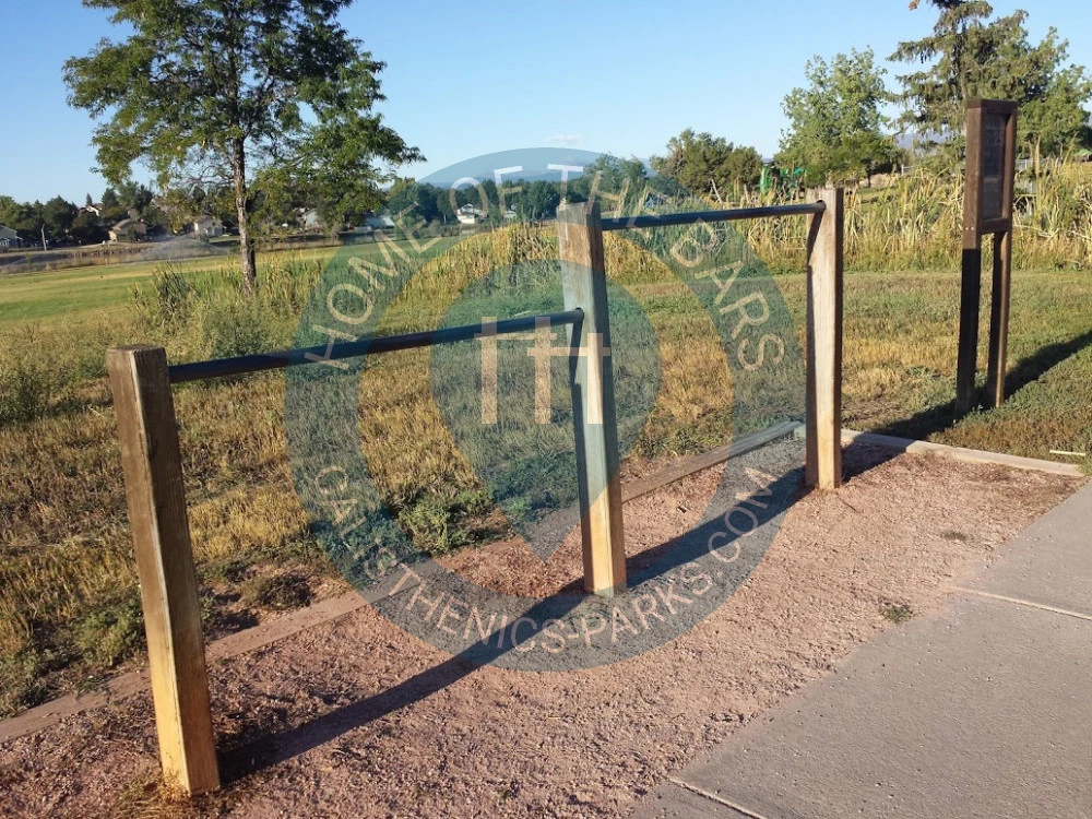 Calisthenics park in West Pomona Drive, Arvada, Jefferson County, Colorado, 80030, United States