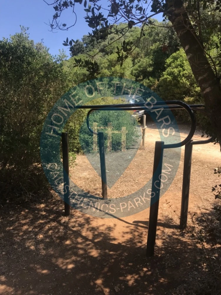 Calisthenics park in Valsabbionska, Pješčana Uvala, Općina Medulin, Istarska županija, 52100, Hrvatska