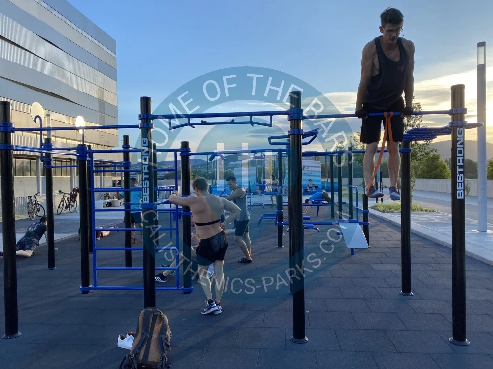 Calisthenics Facility - Budapest - Duna Arena Bestrong Workout Park - Hungary - Spot