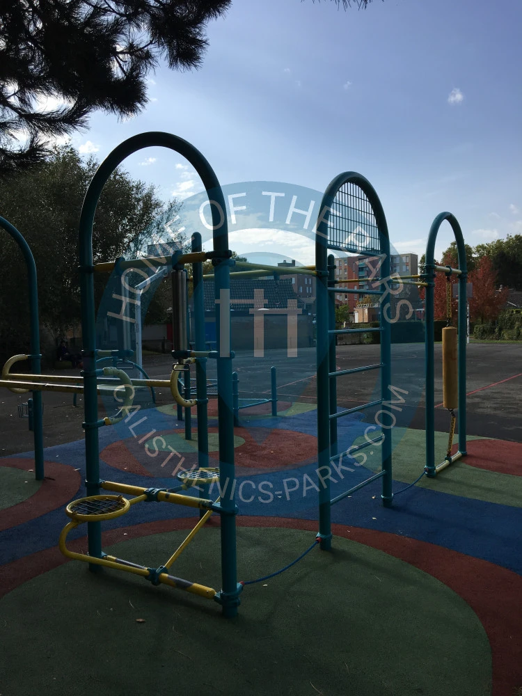 Outdoor Gym - Villeneuve-d'Ascq - Park Outdoor Fitness Rue de Florence - France - Spot