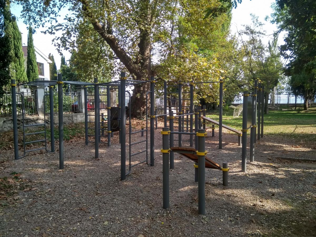 Outdoor Gym - Alushta - Alushta - Outdoor Gym - Дельфинарий «Немо» - Ukraine - Spot