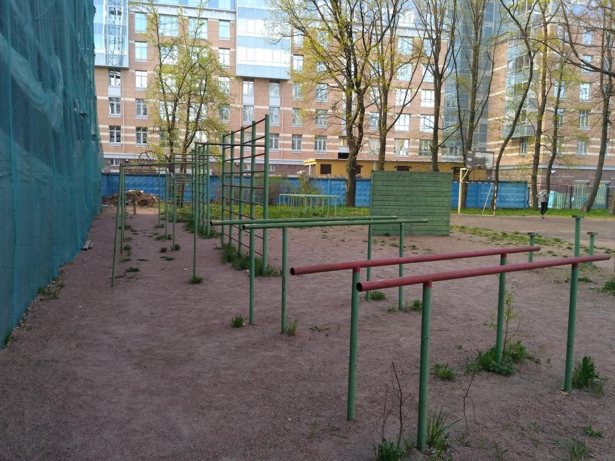 Fitness Corner - Saint Petersburg - Saint Petersburg - Street Workout Park - School Yard Gym - Russia - Spot