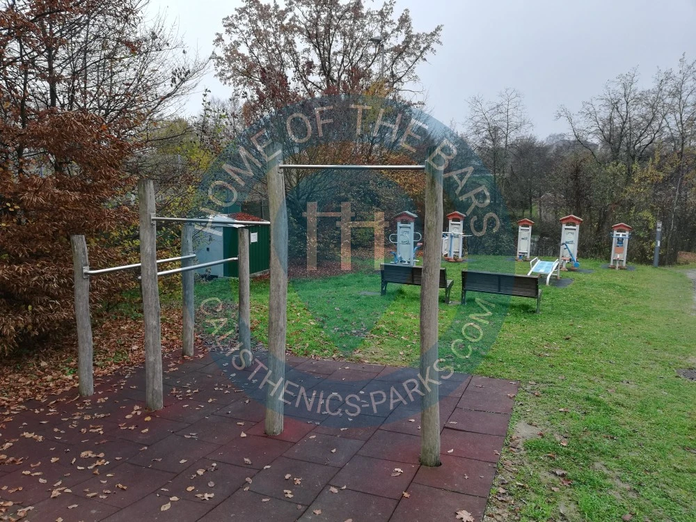 Exercise Park - Hagenberg im Mühlkreis - Softwarepark Hagenberg Outdoor Fitness - Austria - Spot