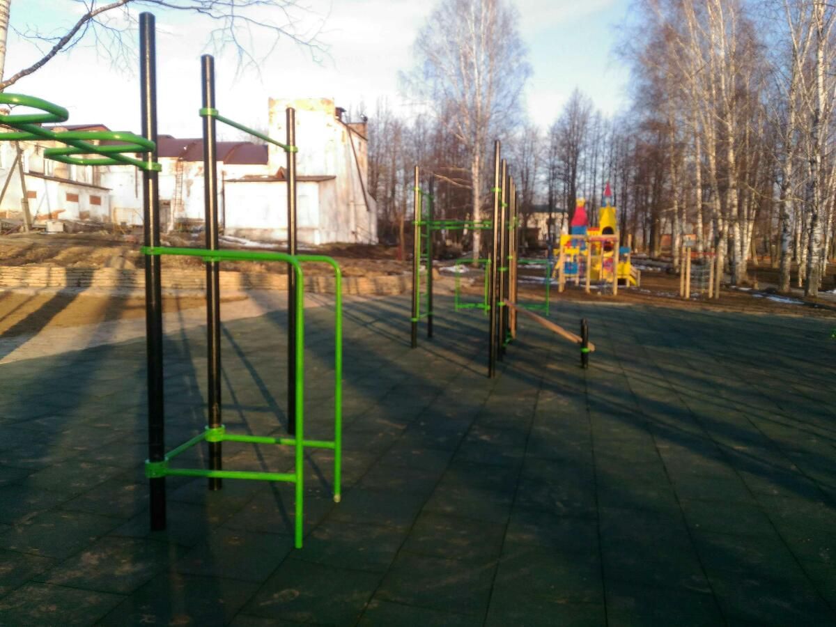 Outdoor Gym - Novolyalinsky - Novolyalinsky - Street Workout Park - 624400 - Russia - Spot