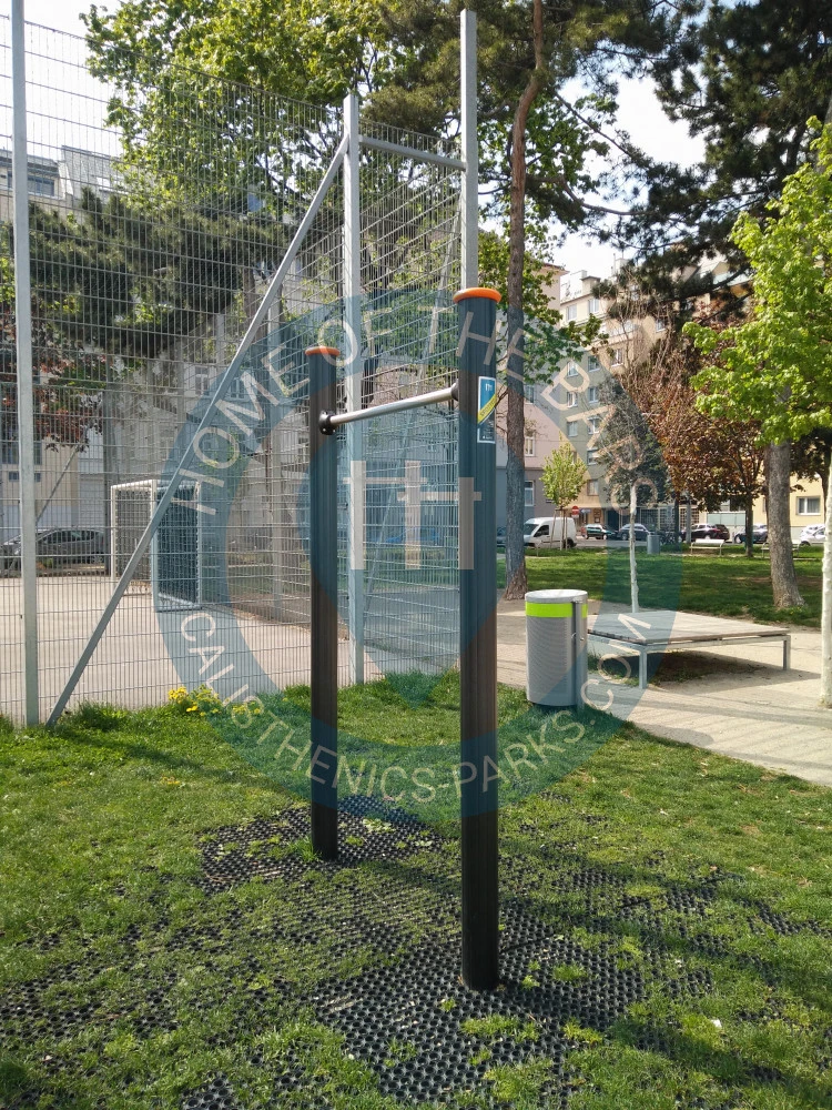 Vienna - Outdoor-Fitness Exercise Stations  - Sachsenpark - Austria - Spot