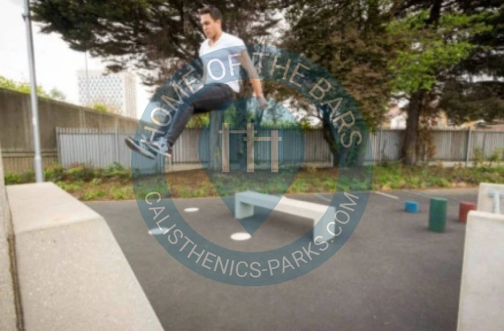 Edmonton (London) - Parkour Workout Spot - Rays Road - United Kingdom - Spot