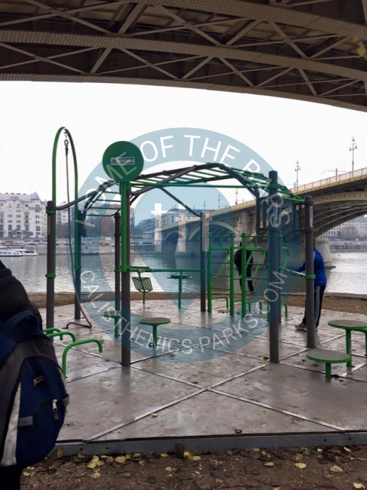 Budapest - Outdoor Fitness Exercise Stations - Margid Hid - Hungary - Spot