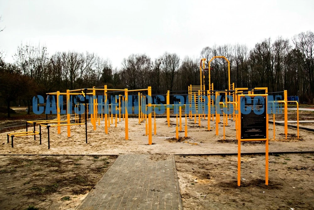 Warsaw - Street Workout Park - Stadion WAT - Poland - Spot
