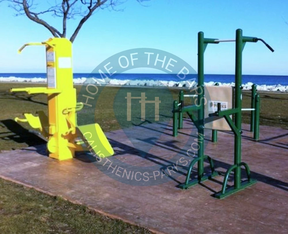 Milwaukee - Street Workout Park - Bradford Beach Park - United States - Spot