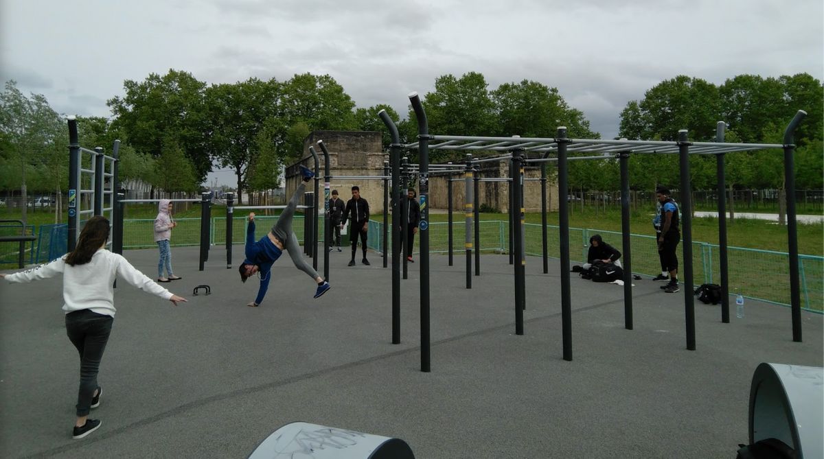 Bordeaux - Calisthenics Park - Bastide-Niel - France - Spot