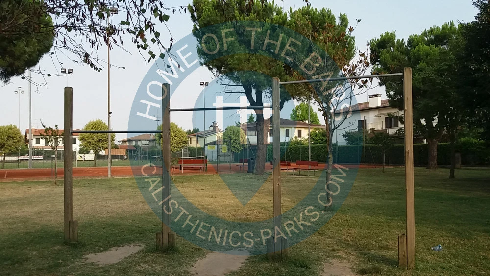 Calisthenics park in Bocciodromo Santa Lucia, Via Europa, Brésega, Ponso, Padova, Veneto, 35045, Italia