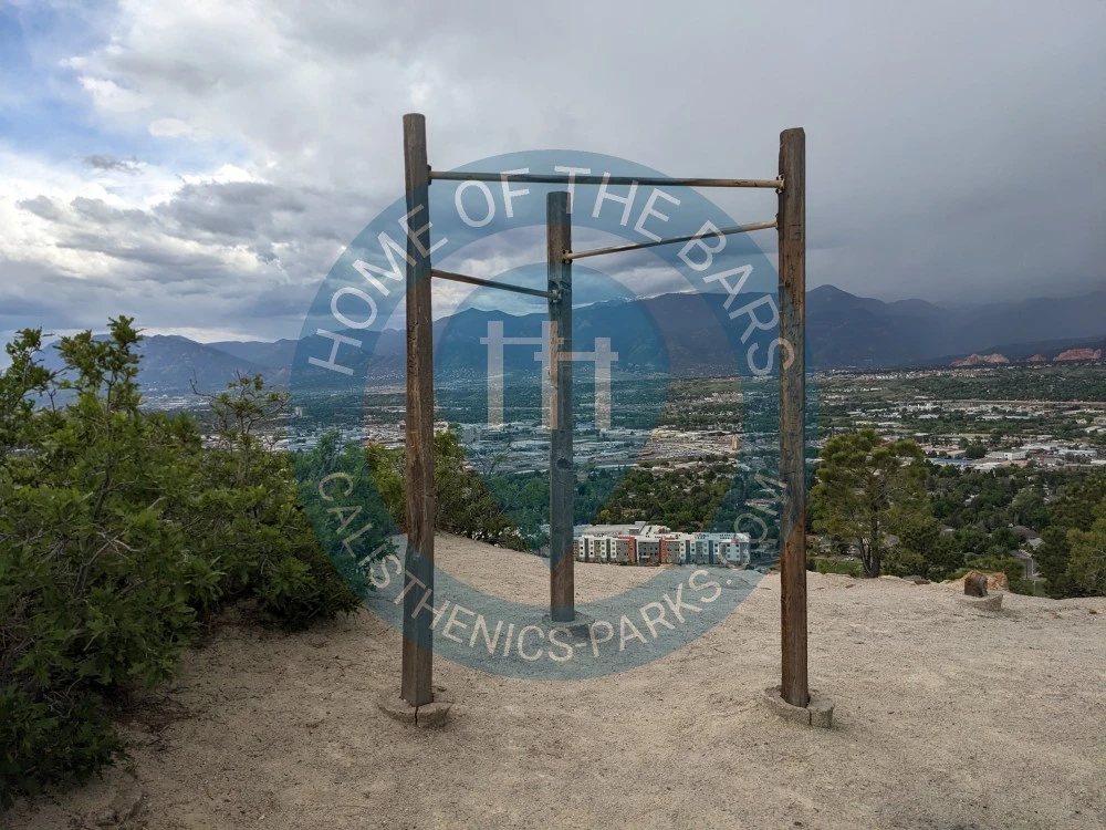 Calisthenics park in Overlook Trail, Colorado Springs, El Paso County, Colorado, 80907, United States